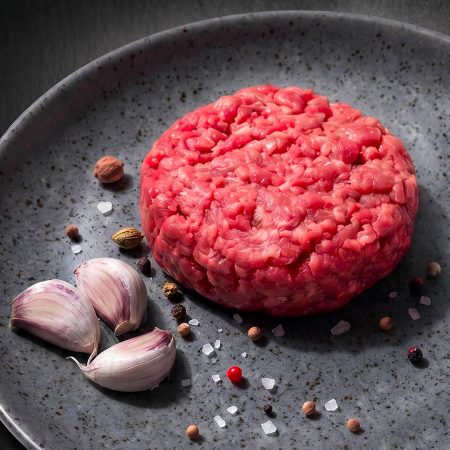 Battuta di Fassone Piemontese all'aglio di Caraglio