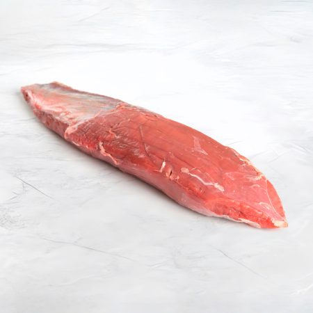 bistecca di filetto di spalla dal colore rosa vivo